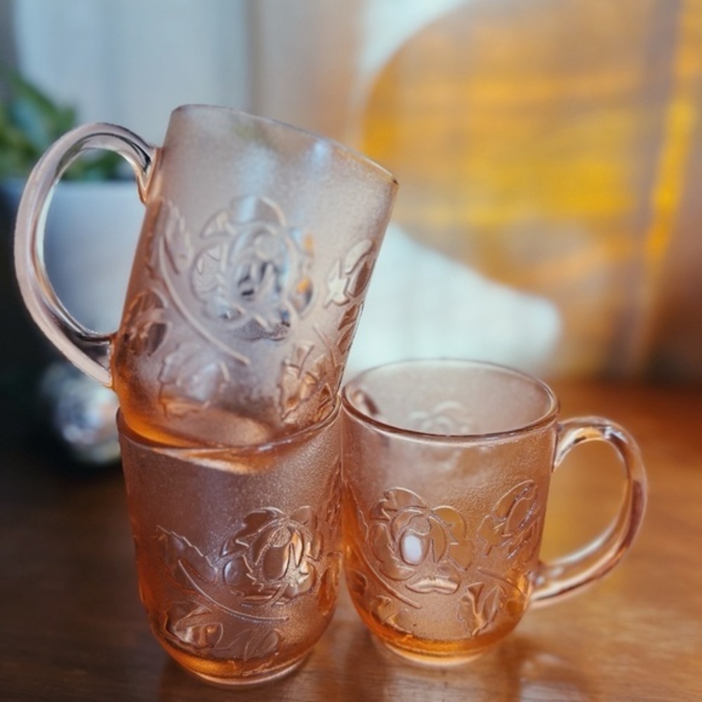 Vintage 1980s Rosaline Glass Mugs by ARCOROC | Set of 3